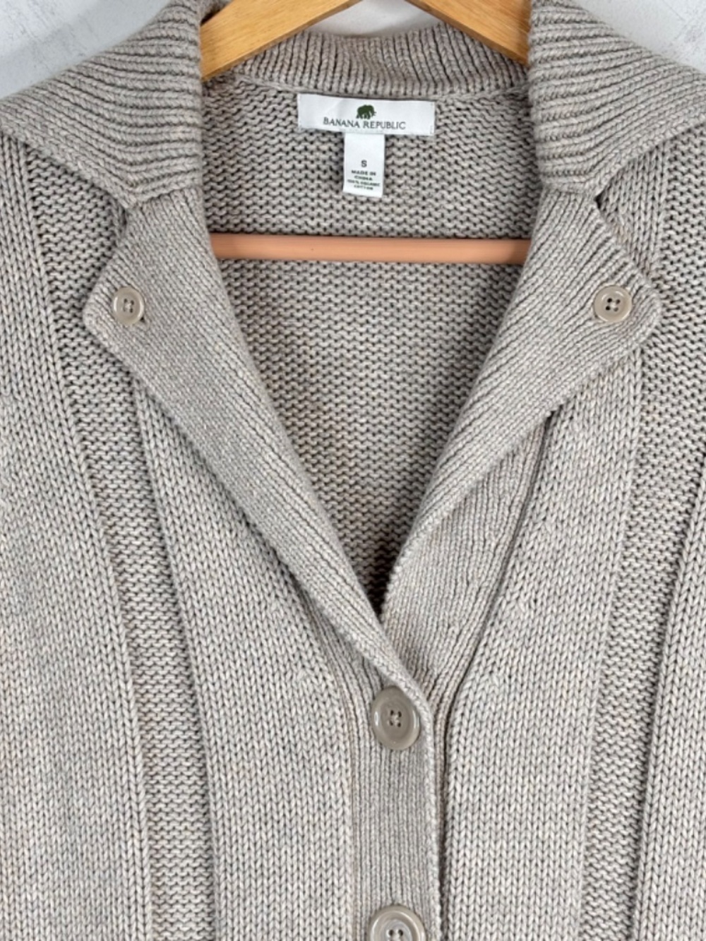 Banana Republic Organic Cotton Cardigan S Beige Chunky Fisherman Neutral Preppy - Picture 2 of 10